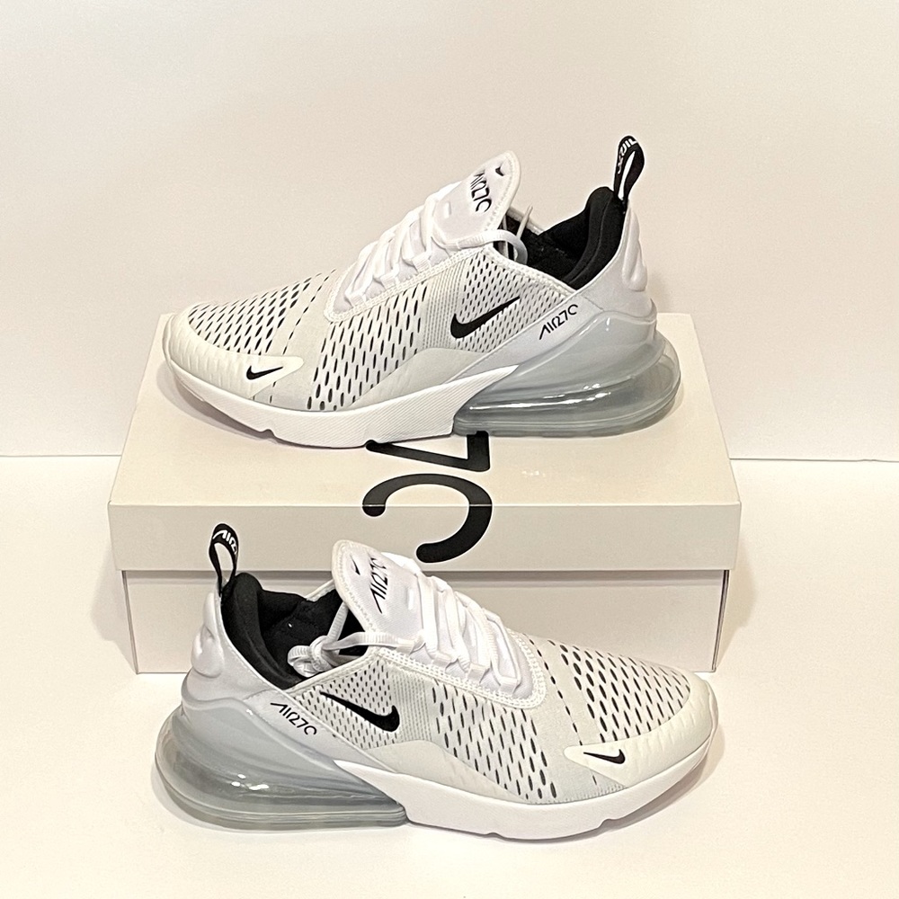 Nike Air Max 270 Running Shoes